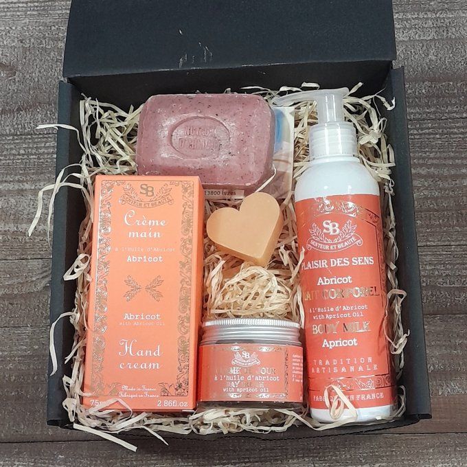coffret-cadeau-huile-abricot-un-ete-en-provence-douceur-des-sens.jpg