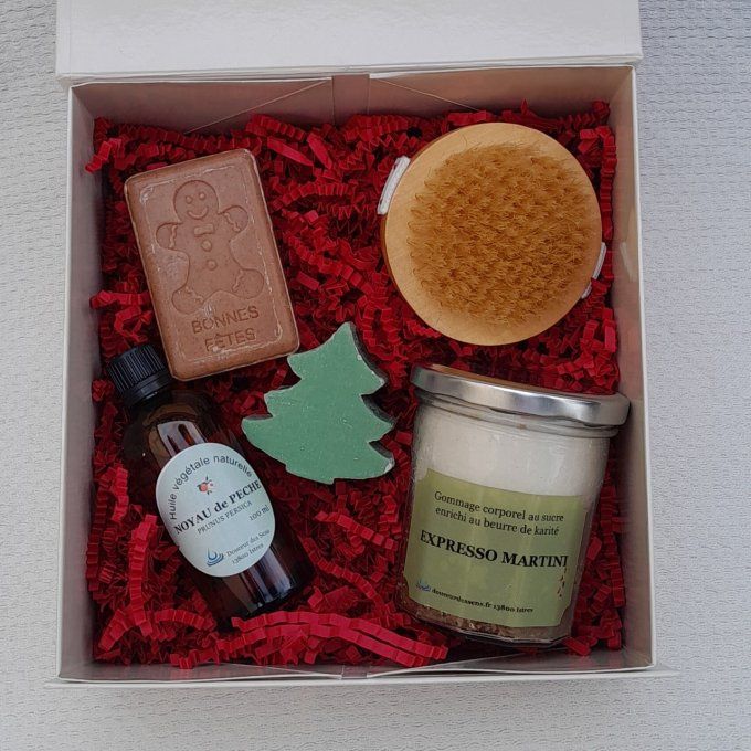 coffret-gommage-expresso-martini-huile-noyau-peche-douceur-des-sens.jpg