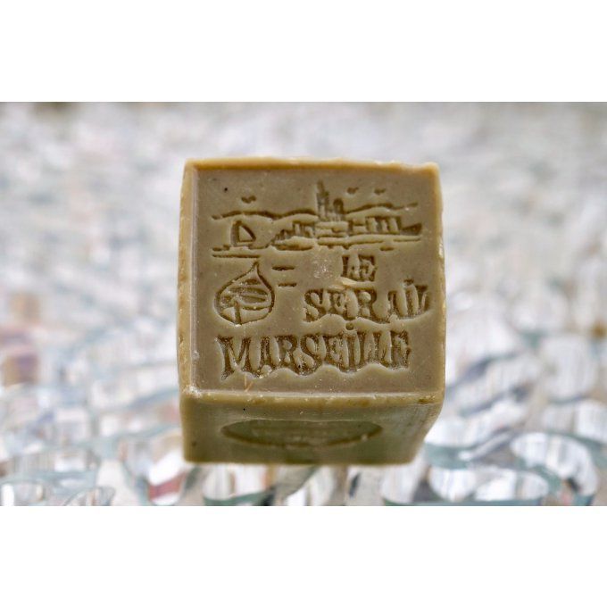 corbeille-cadeau-savon-marseille-le-serail-2-douceur-des-sens