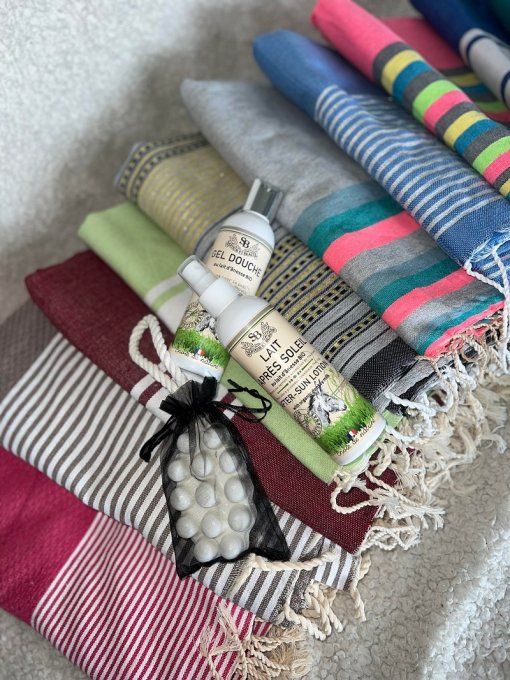Fouta-plate-à-rayures-coloris-au-choix-3-douceur-des-sens.jpg