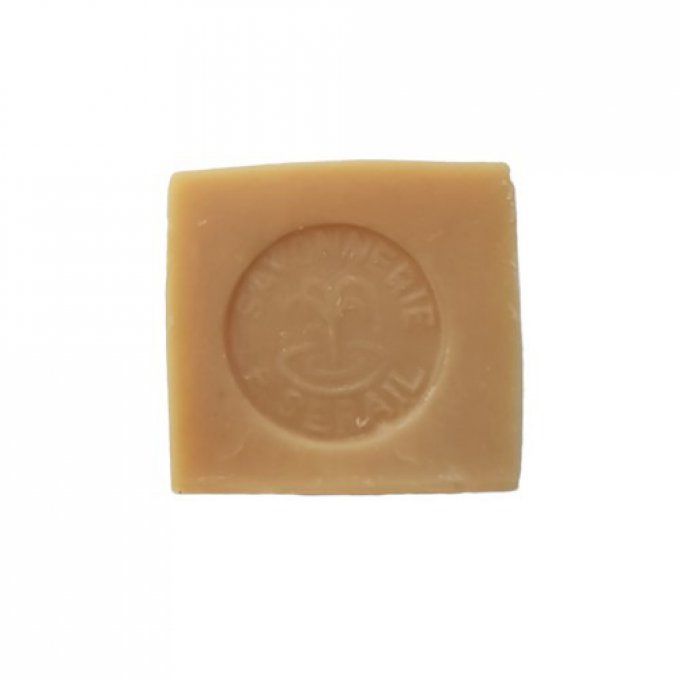 savon-de-Marseille-cube-végétal-blanc-100g-lot-de-6-le-sérail-1-douceur-des-sens.jpg