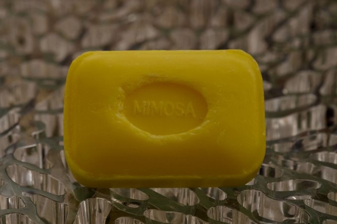 savon-Marseille-mimosa-le-sérail.jpg