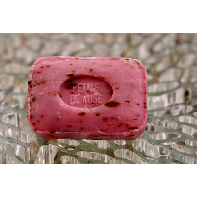 savon-petale-de-rose-100gr-le-serail.jpg