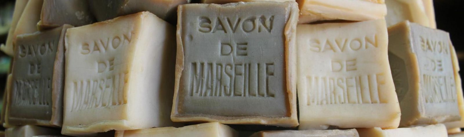 véritable-savon-de-marseille-le-sérail-douceur-des-sens.jpg